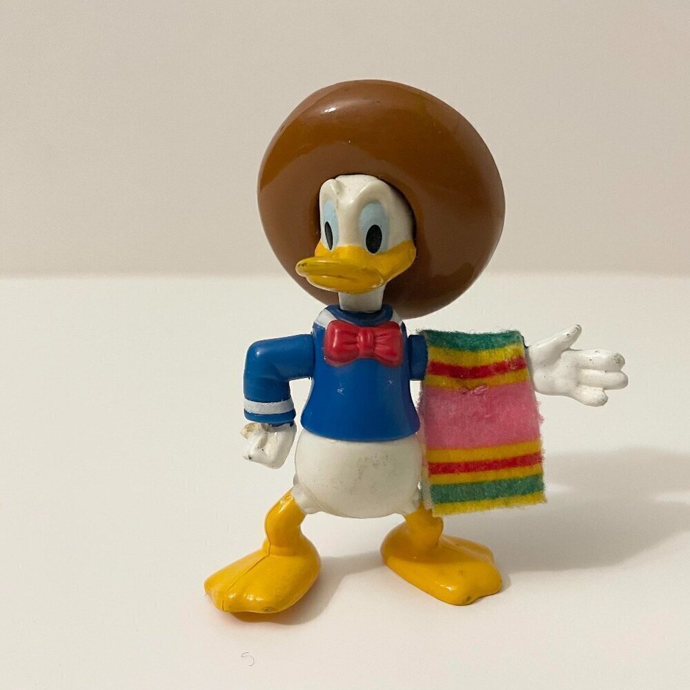 Disney Donald Duck Mexican Hat Three Caballeros 3" Tall Vinyl Figurine Toy